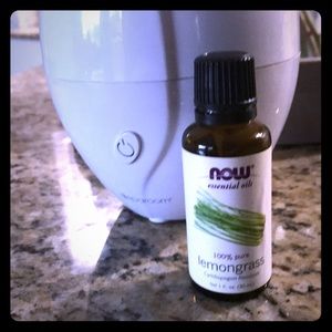 Lemongrass 100% Pure Essential Oil